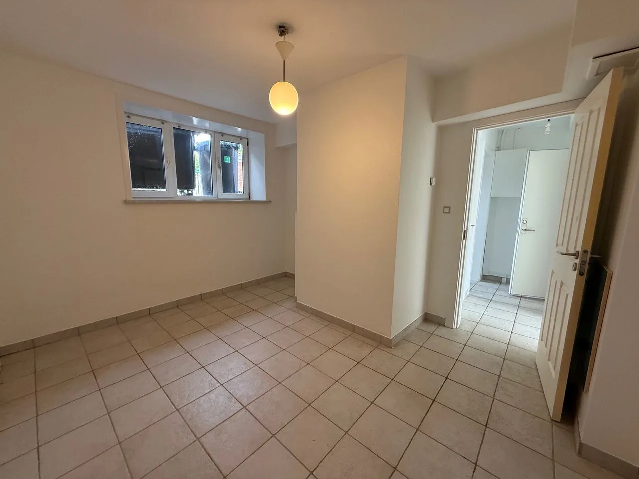 Fin kælderlejlighed på 60 m² billede 5