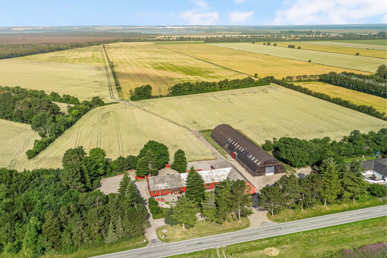 Kystvej 230, Dokkedal