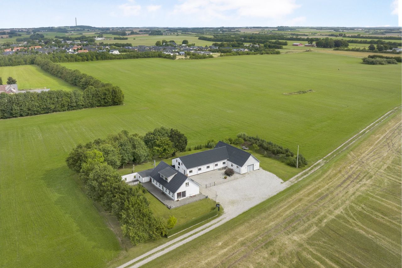 Frisdalsvej 17, Frisdal