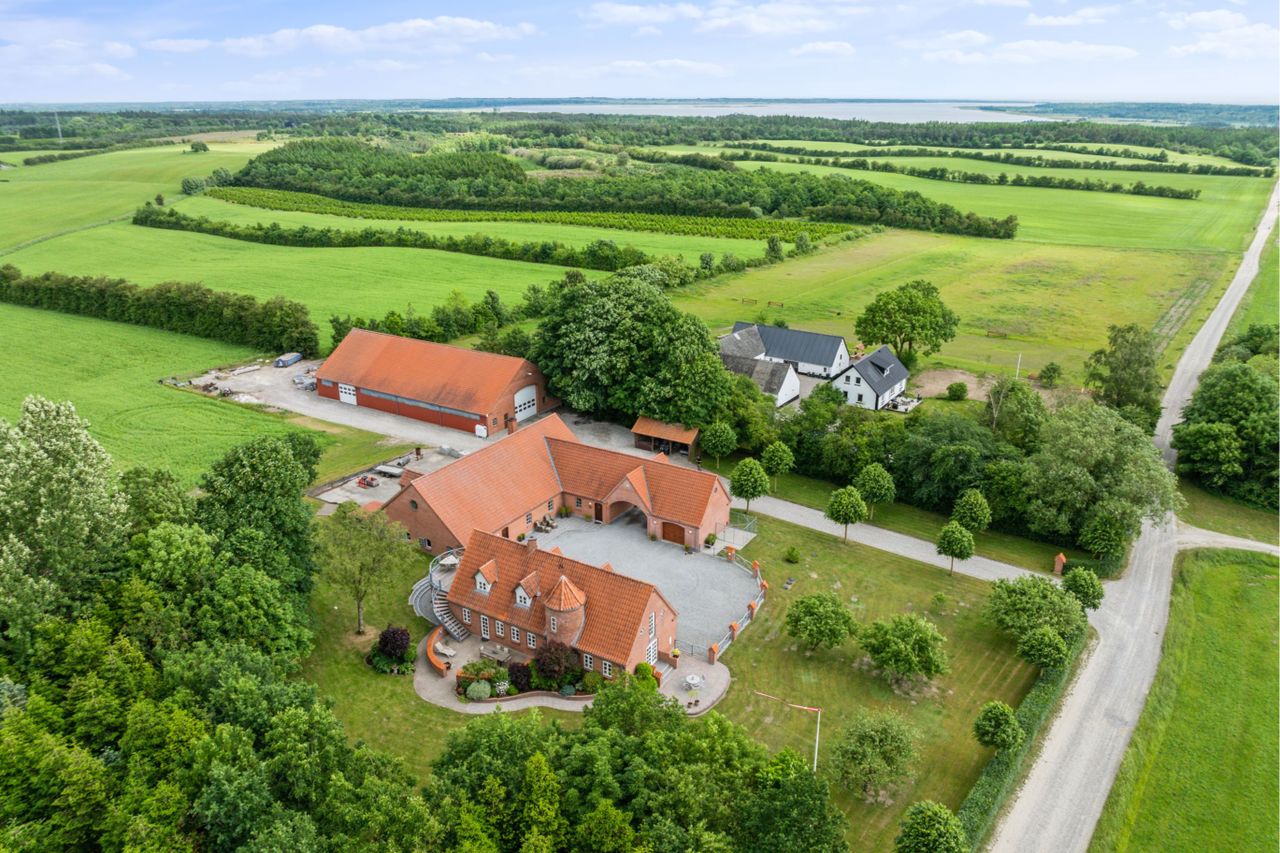 Troldhusvej 1